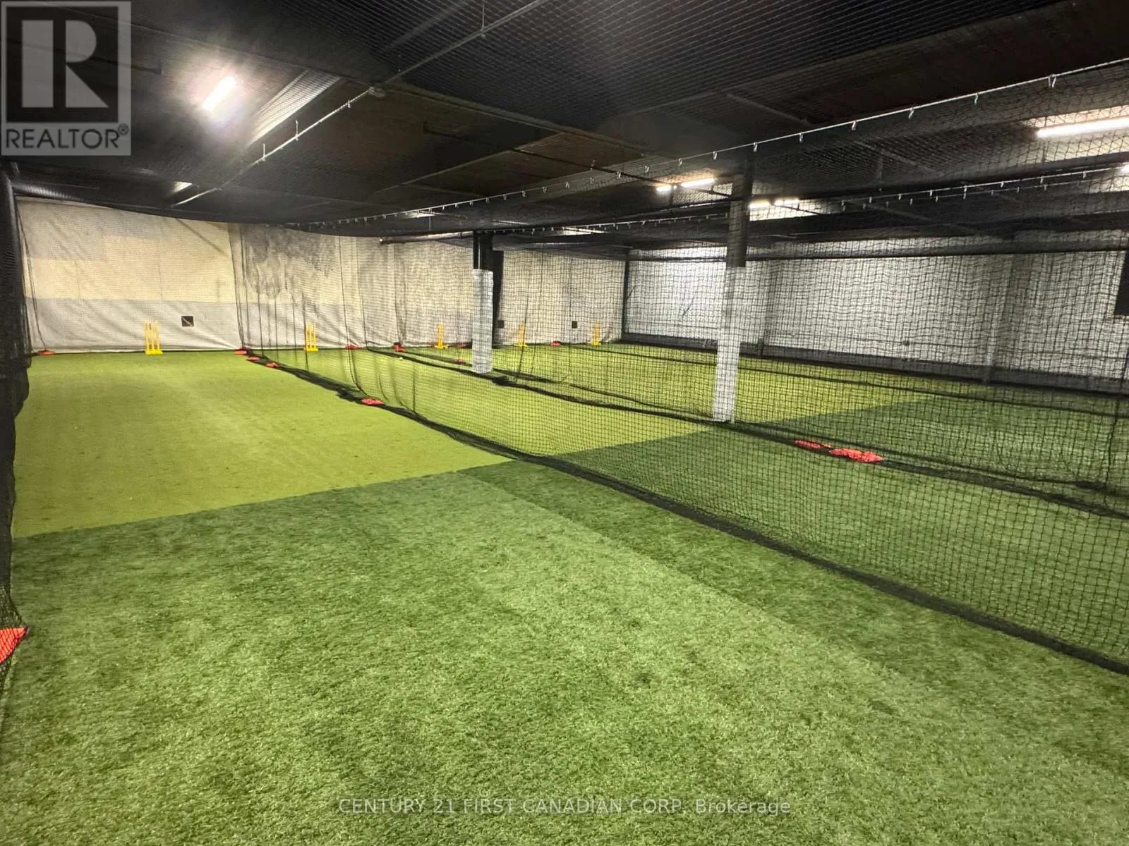 203 - 30 Adelaide Street, London East, Ontario N6B 3N5