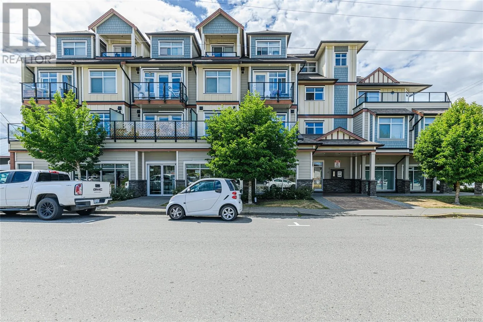 Apartment for rent: 203 5822 Garden St, Duncan, British Columbia V9L 3V9