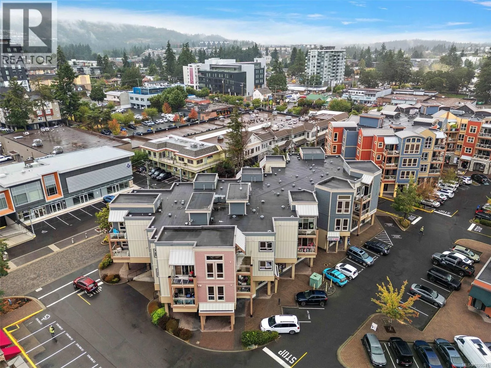 Apartment for rent: 203 751 Goldstream Ave, Langford, British Columbia V9B 2X4