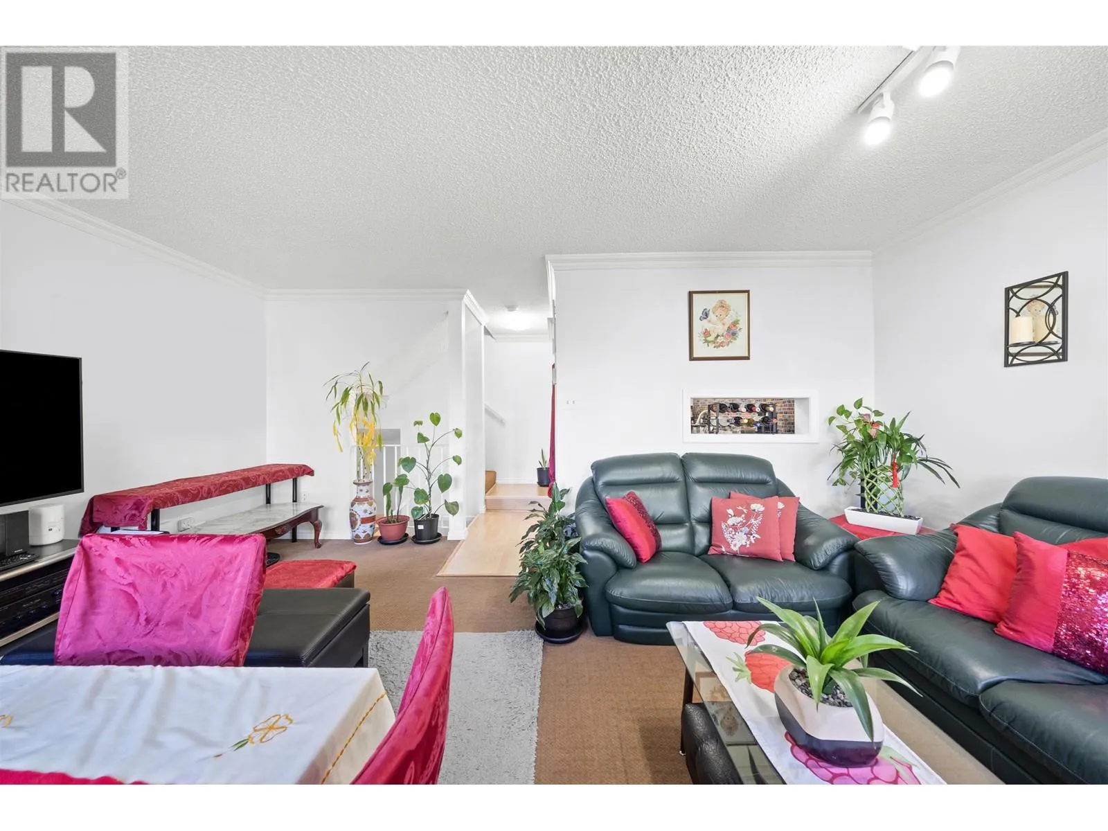 Row / Townhouse for rent: 203 8040 Colonial Drive, Richmond, British Columbia V7C 4V1