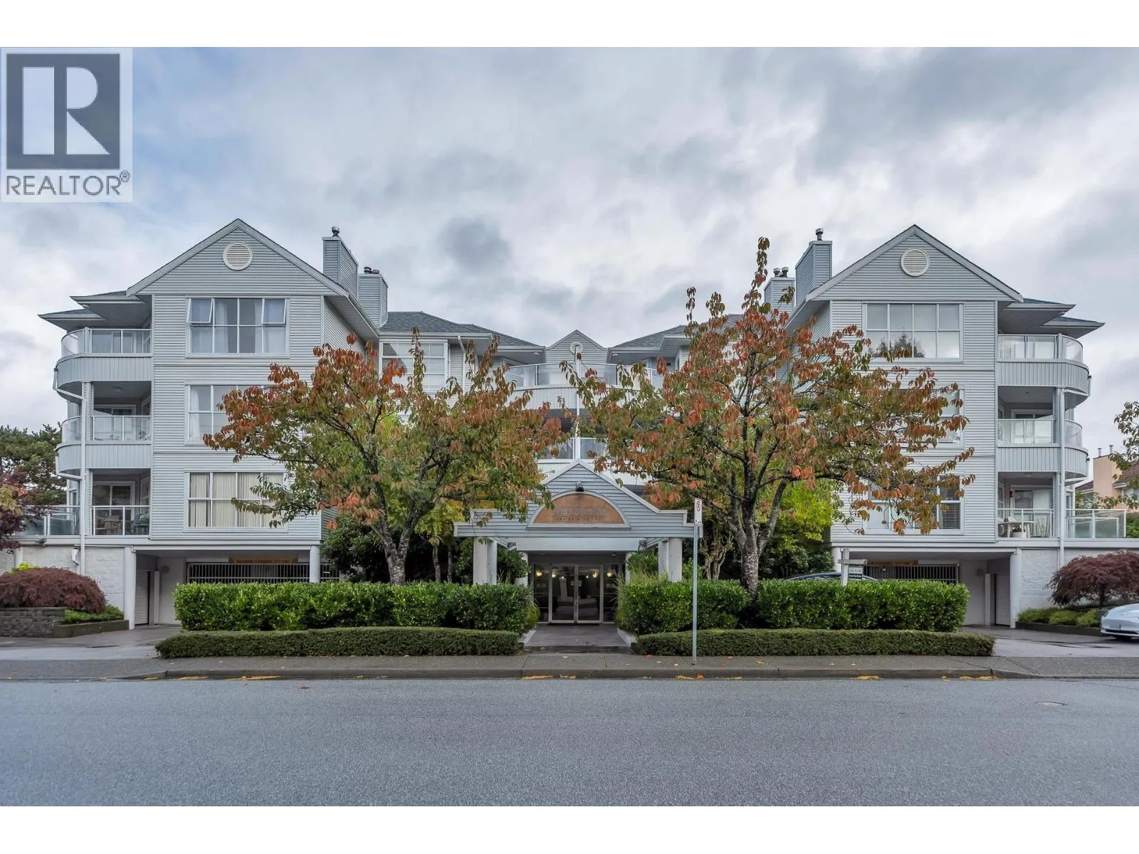 Apartment for rent: 203 8611 General Currie Road, Richmond, British Columbia V6Y 3W4