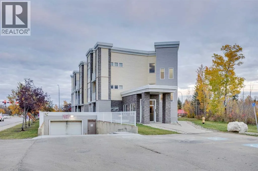 Apartment for rent: 203, 921a Thickwood Boulevard, Fort McMurray, Alberta T9H 5R6