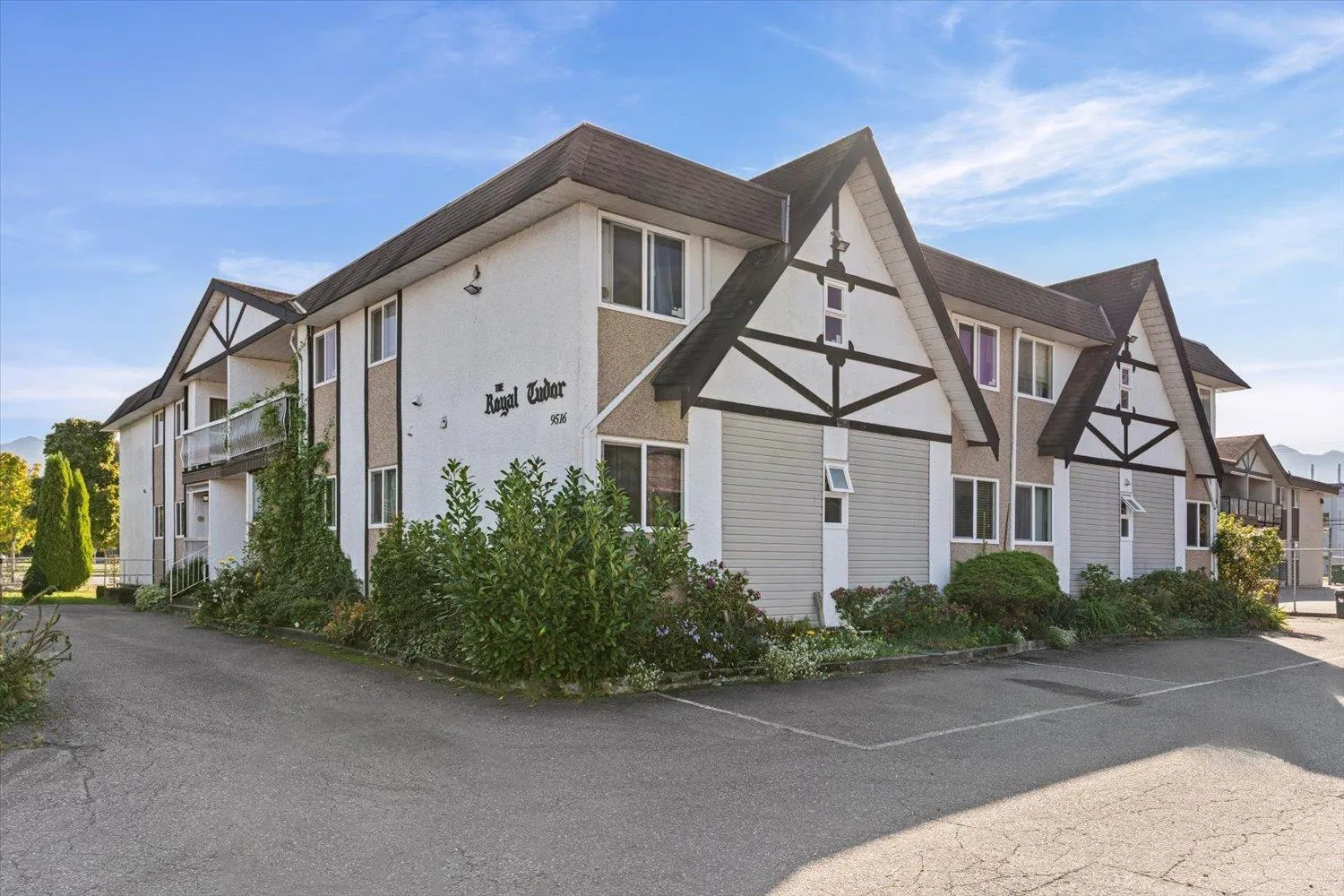 Apartment for rent: 203 9516 Rotary Street|chilliwack Proper East, Chilliwack, British Columbia V2P 2W5