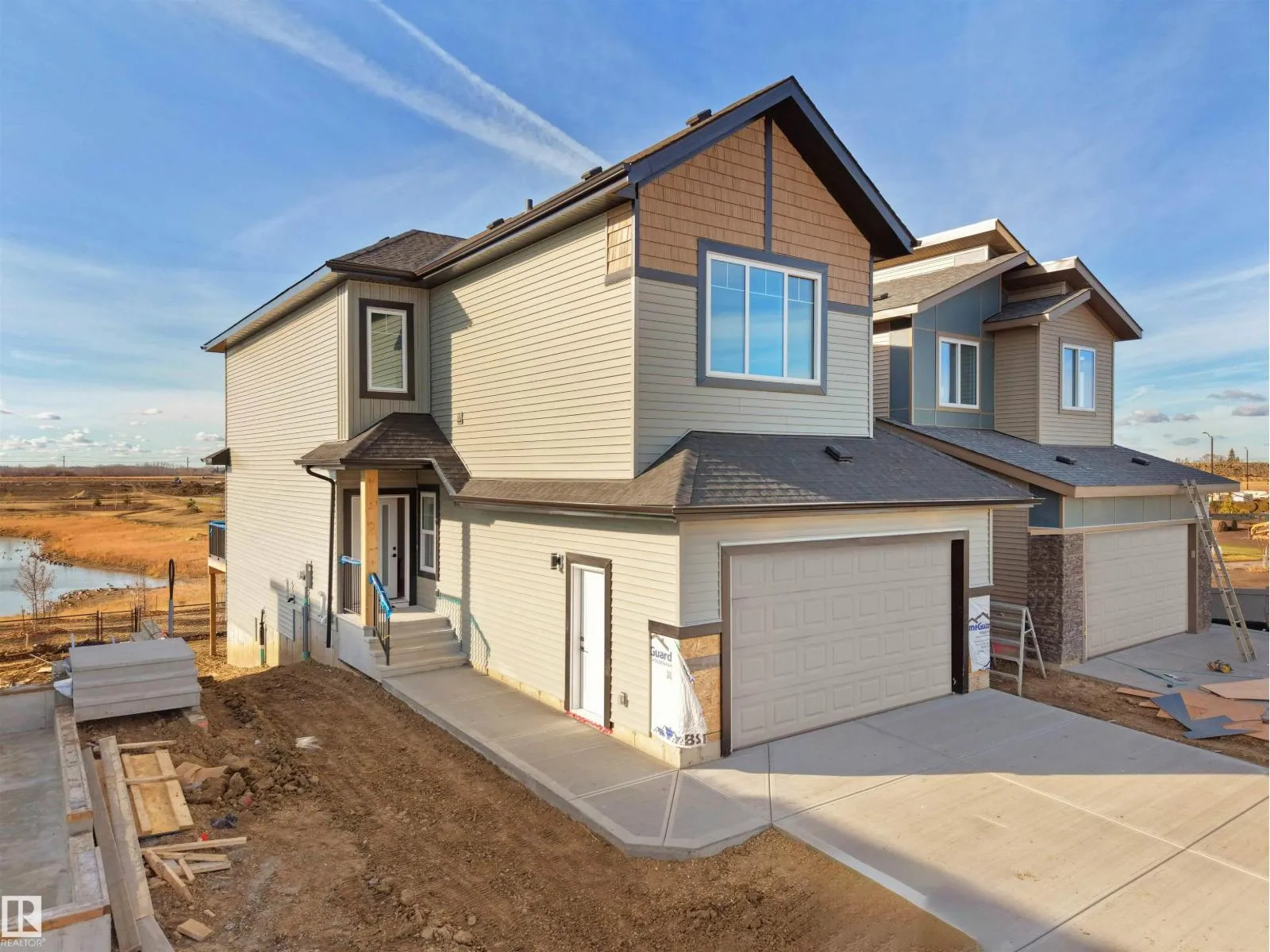 House for rent: 203 Crystal Creek Dr, Leduc, Alberta T9E 0X6