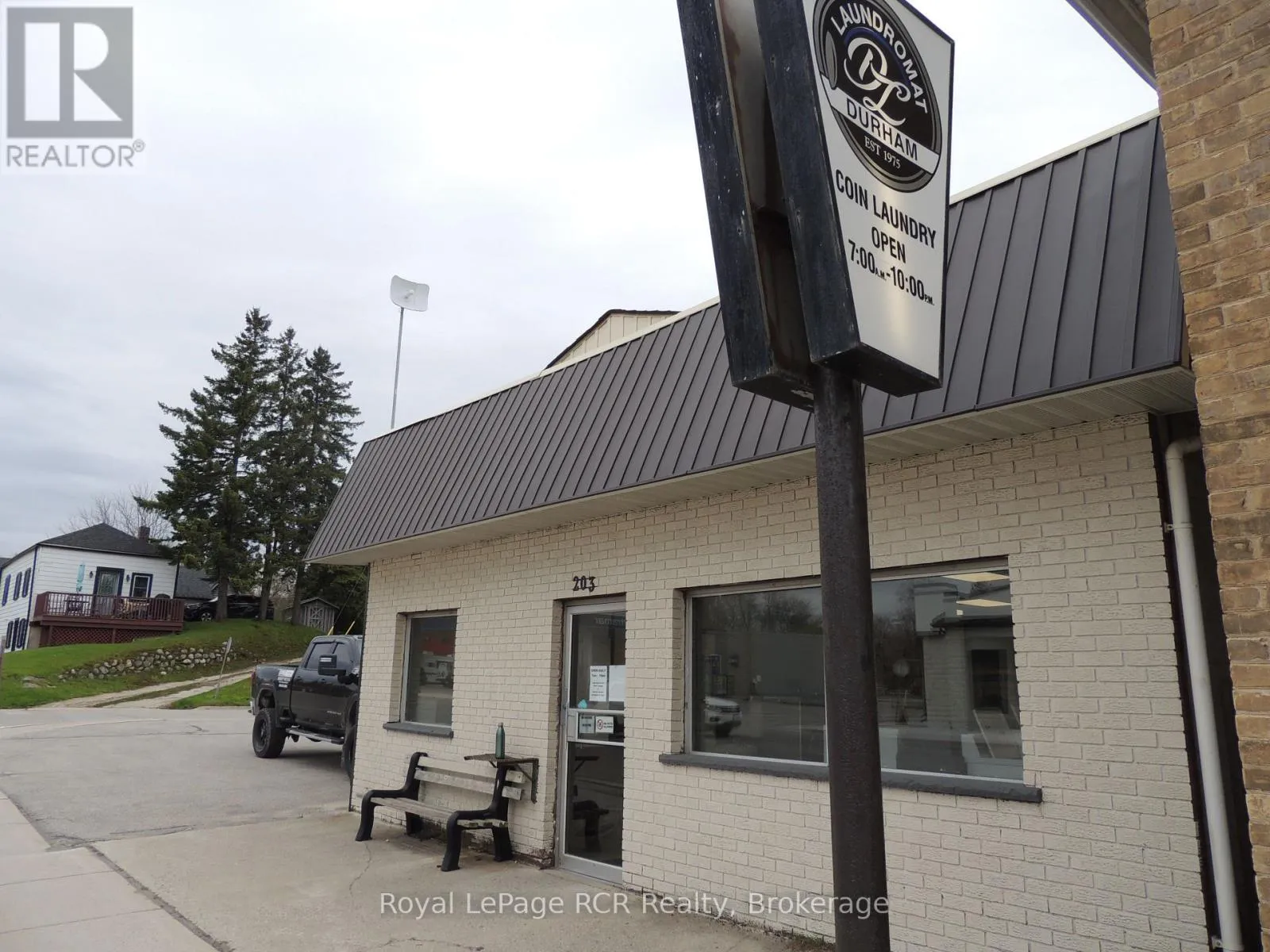 203 Garafraxa Street S, West Grey, Ontario N0G 1R0