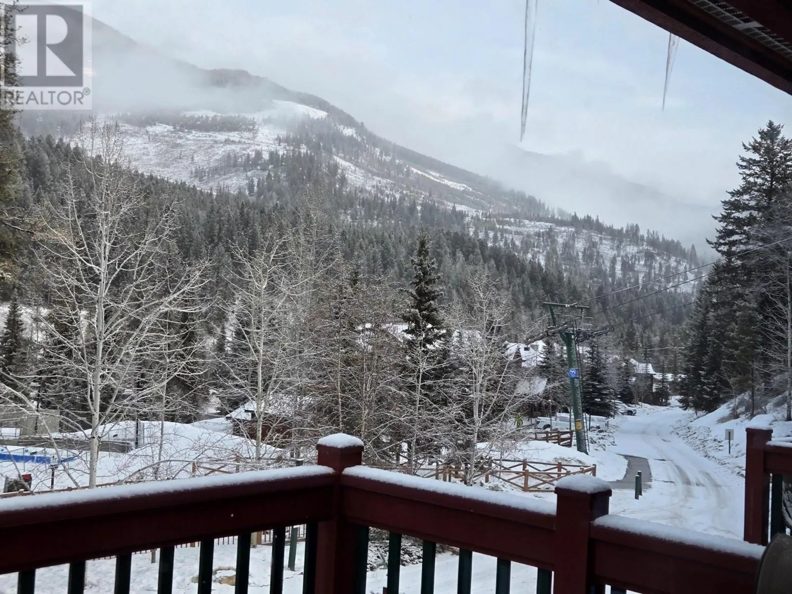 Row / Townhouse for rent: 2030 Panorama Drive Unit# 310, Panorama, British Columbia V0A 1T0