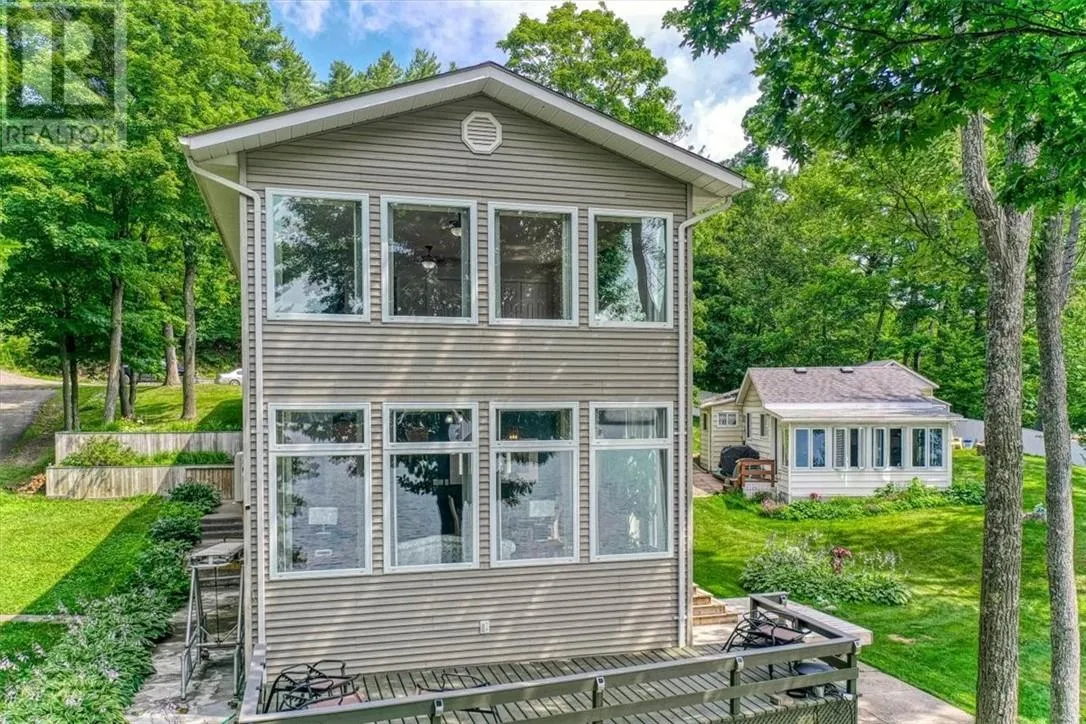 House for rent: 2033 Panache North Shore Road, Whitefish, Ontario P0M 3E0