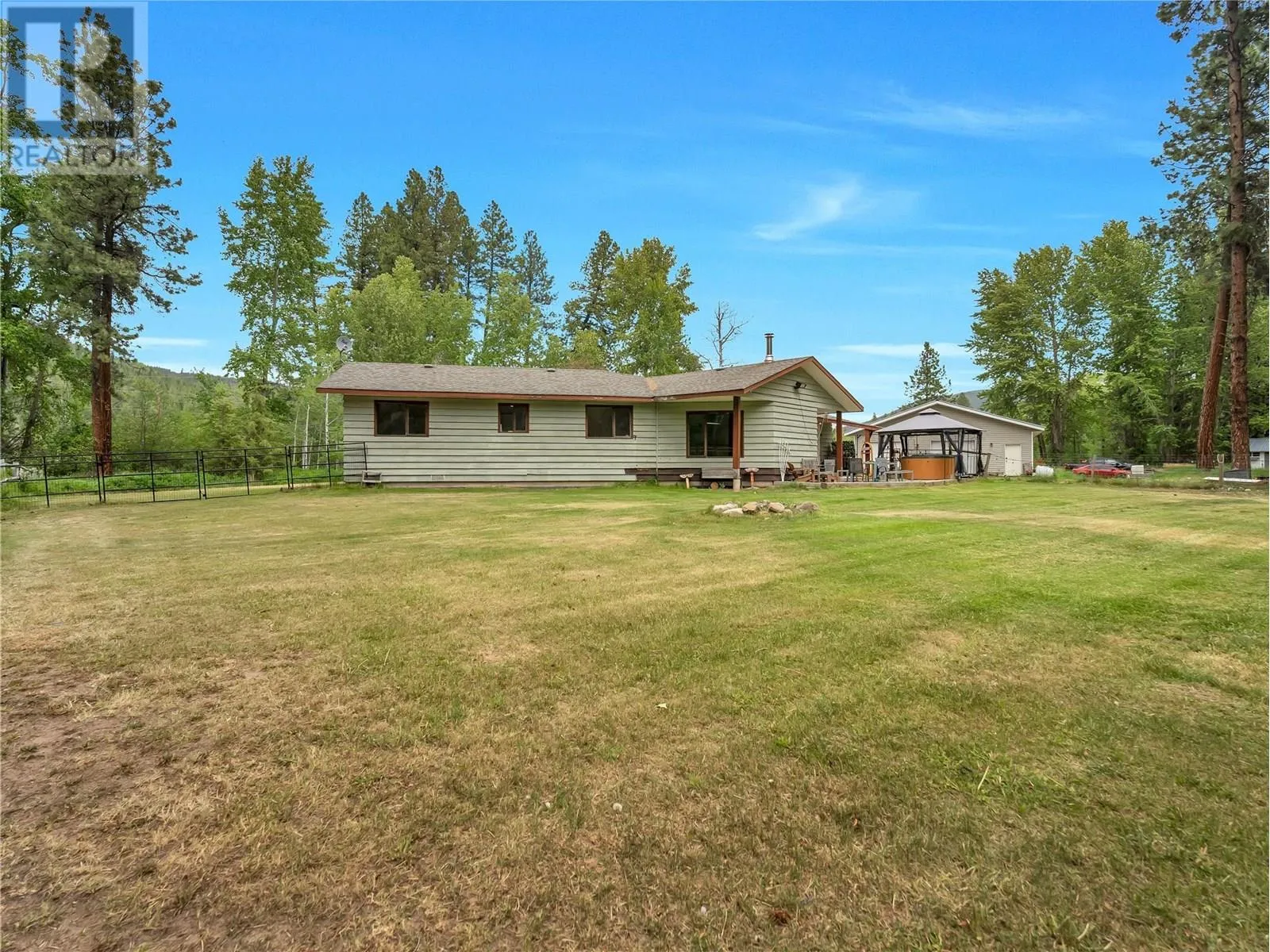 Other for rent: 2035 Princeton Summerland Road, Princeton, British Columbia V0X 1W0