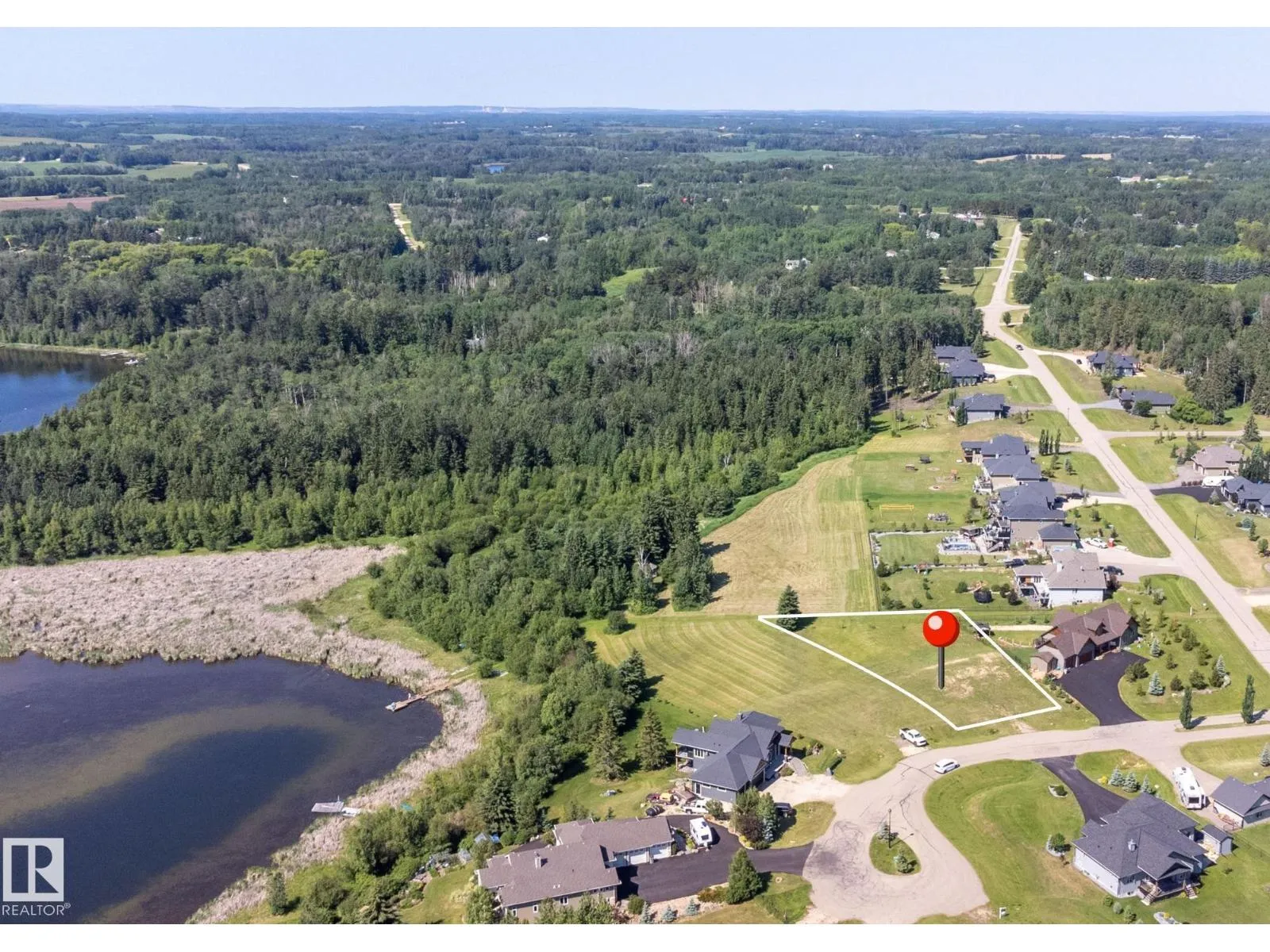 No Building for rent: 2038 Aspen Wy, Rural Parkland County, Alberta T7Z 0G8