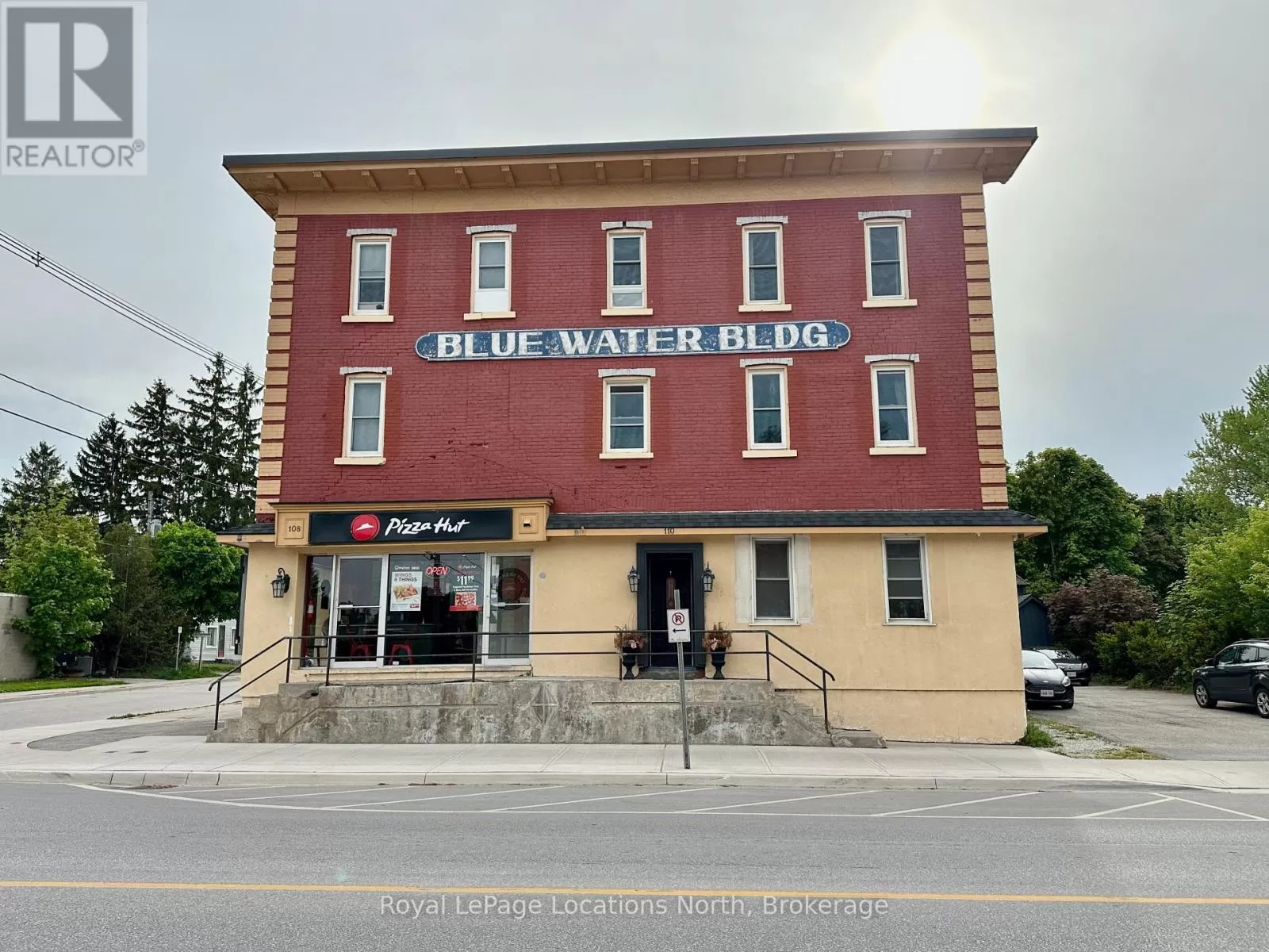 Apartment for rent: 204 - 110 Sykes Street N, Meaford, Ontario N4L 1S6