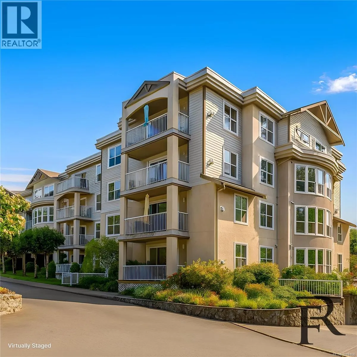 Apartment for rent: 204 1240 Verdier Ave, Central Saanich, British Columbia V8M 2G9