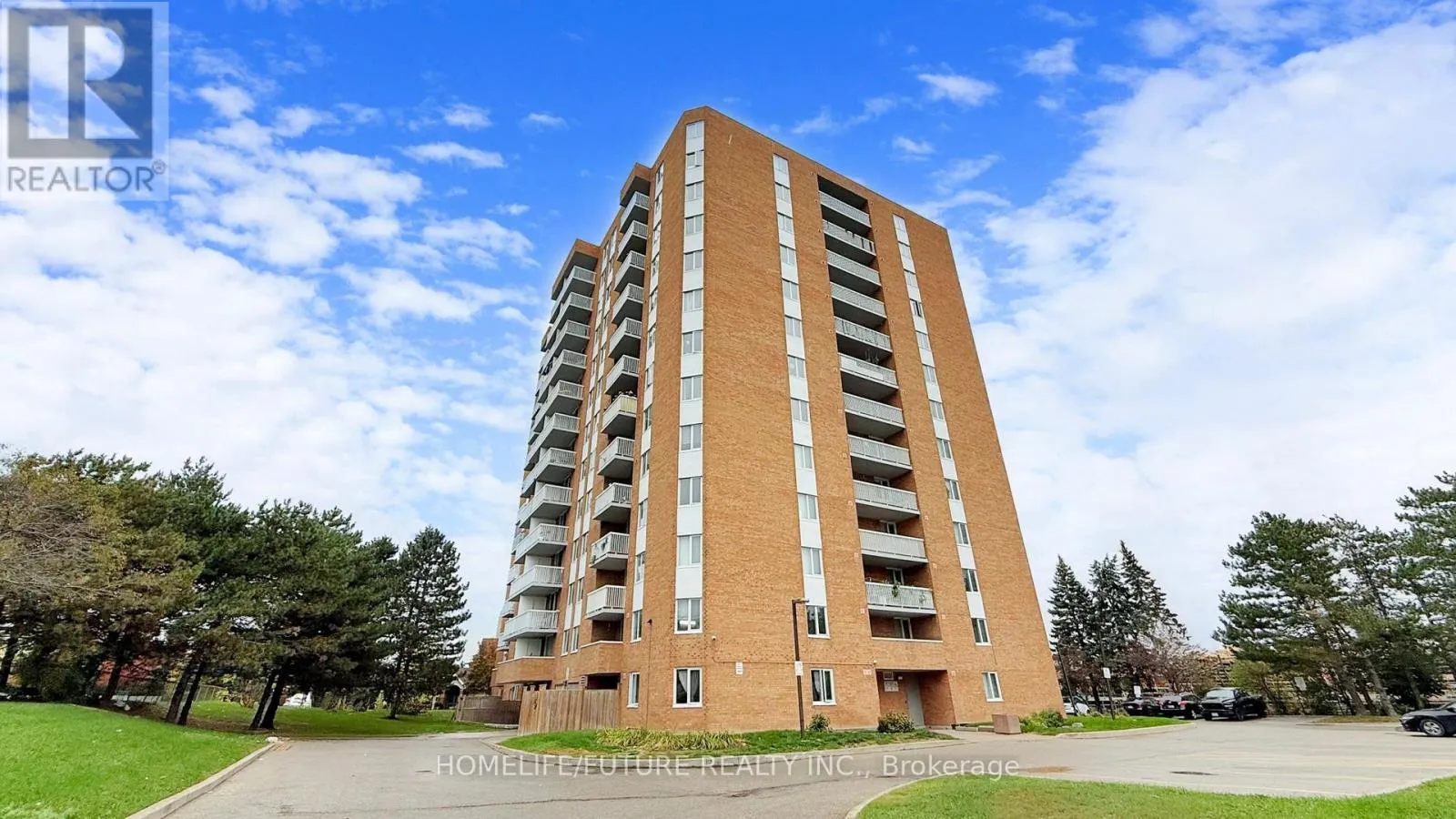 Apartment for rent: 204 - 15 Sewells Road, Toronto, Ontario M1B 3V7