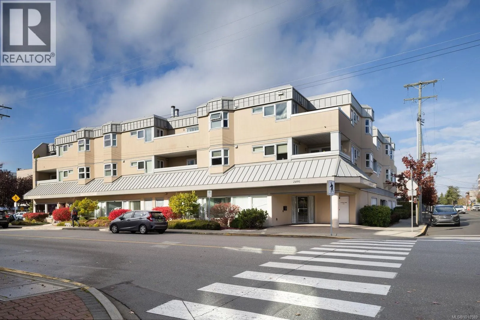 Apartment for rent: 204 2490 Bevan Ave, Sidney, British Columbia V8L 5C6