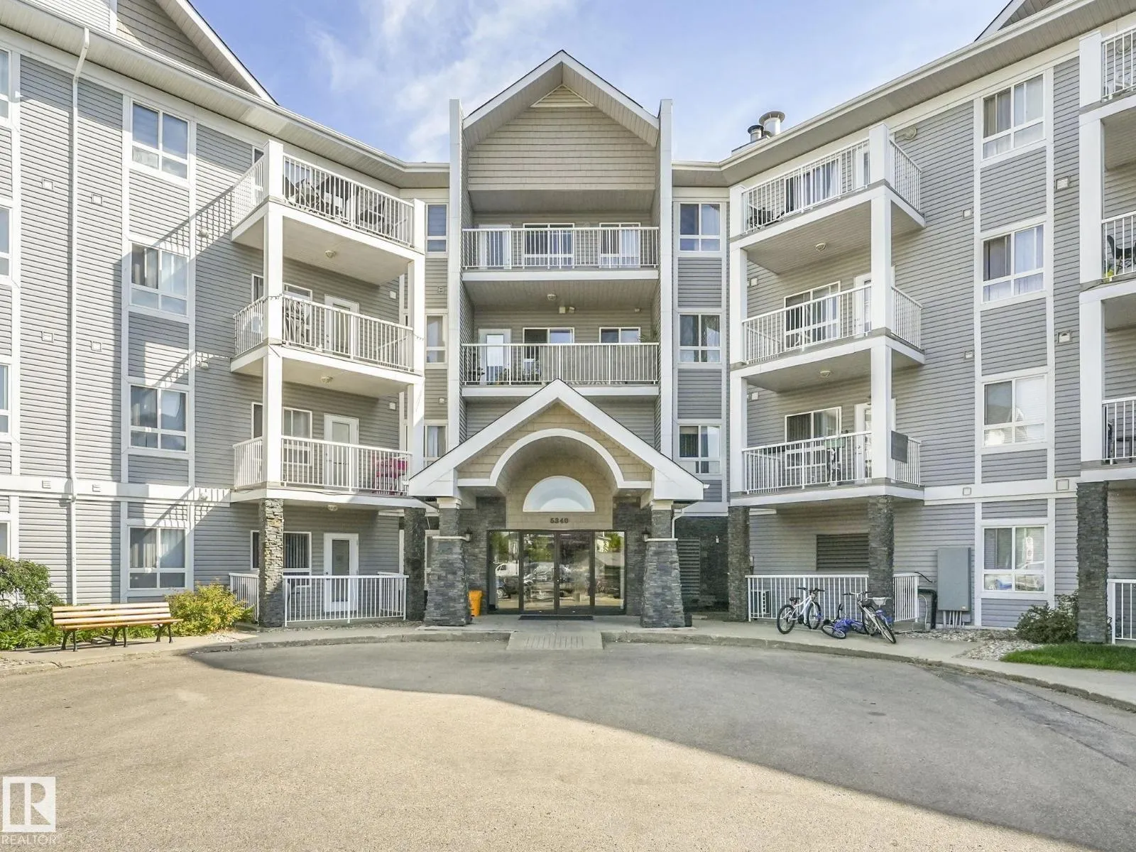 Apartment for rent: #204 5340 199 St Nw, Edmonton, Alberta T6M 0A5