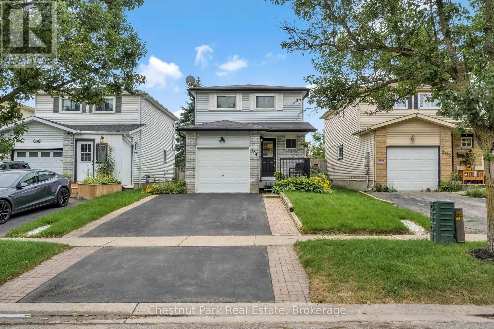 House for rent: 204 Hickling Trail, Barrie, Ontario L4M 5X4