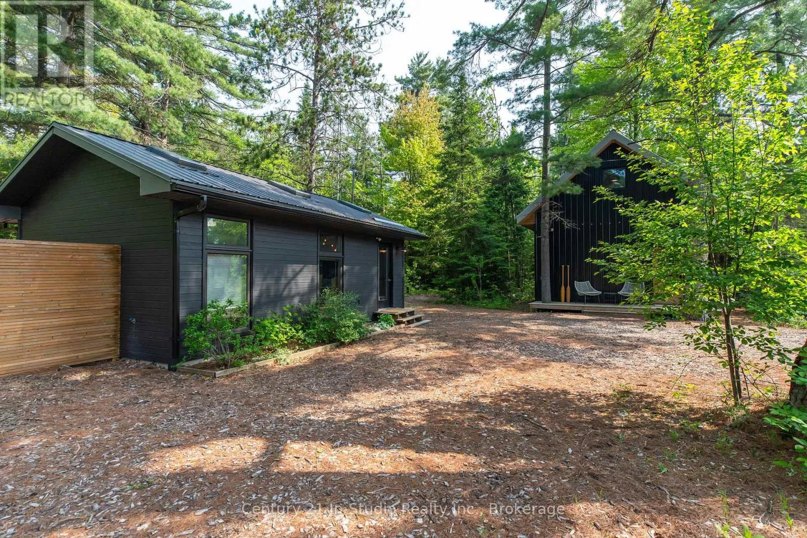 House for rent: 204 Ogimah Road, Native Leased Lands, Ontario N0H 2T0