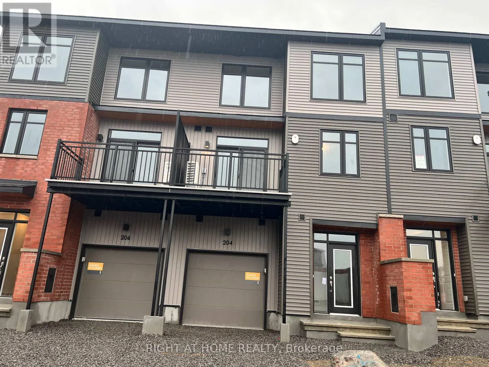 Row / Townhouse for rent: 204 Tussock Private, Ottawa, Ontario K1X 0M8