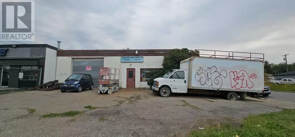 2040 36 Street Se, Calgary, Alberta T2B 0X8