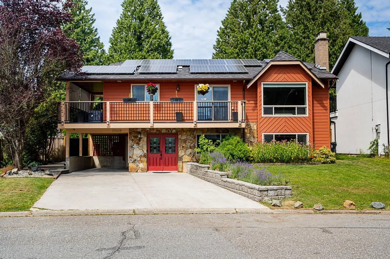 House for rent: 20419 91a Avenue, Langley, British Columbia V1M 1B4