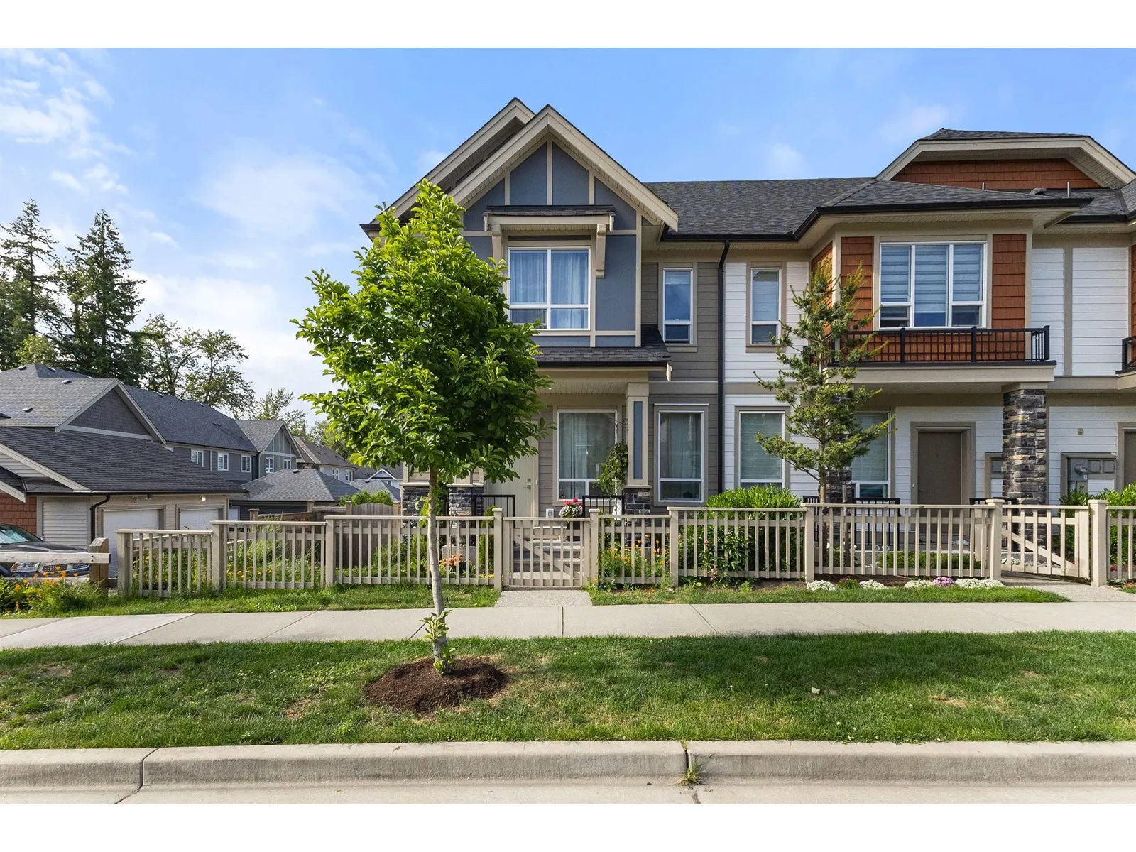 Row / Townhouse for rent: 20425 78 Avenue, Langley, British Columbia V2Y 1X4