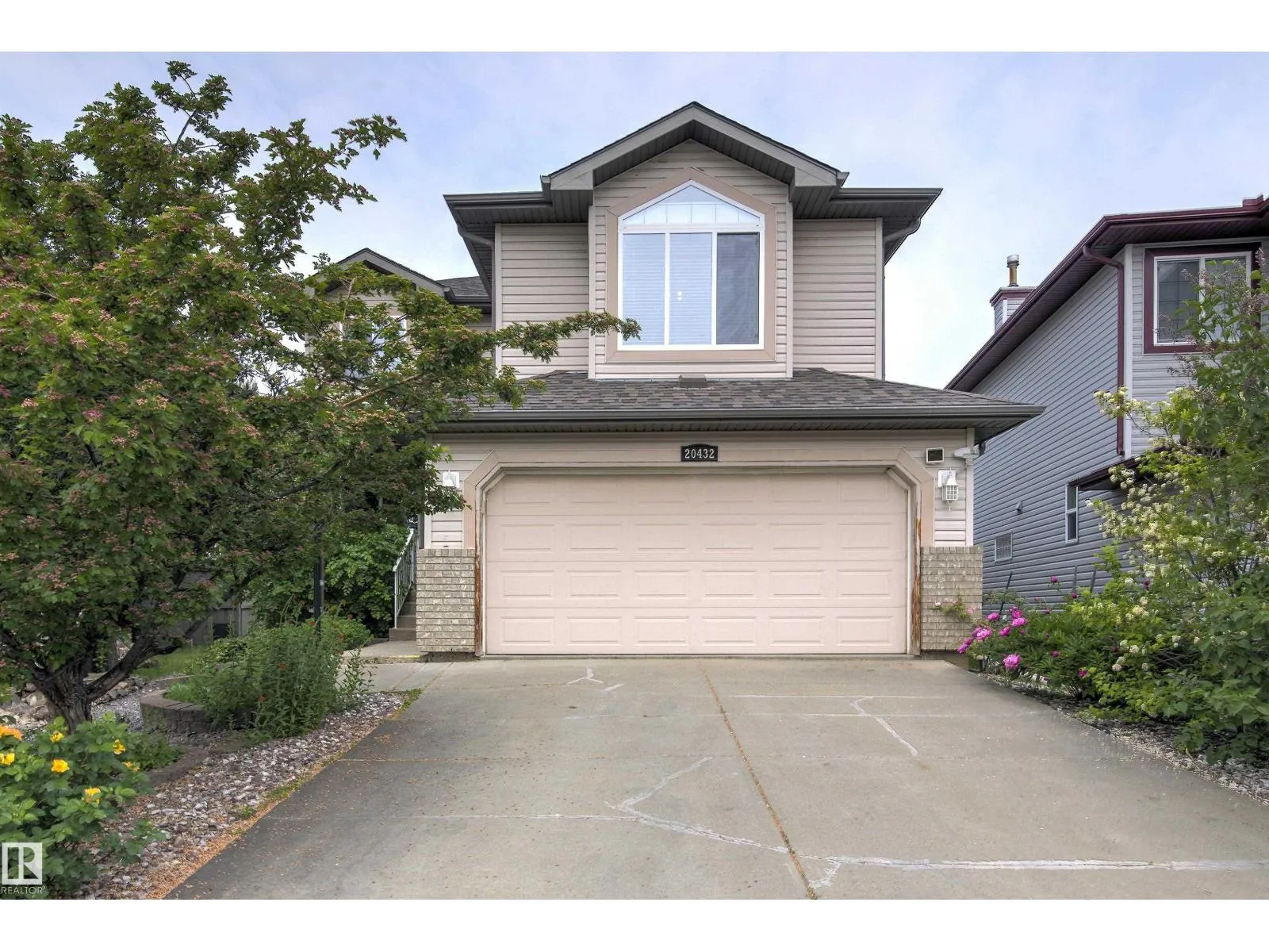 House for rent: 20432 50 Av Nw, Edmonton, Alberta T6M 2Z8