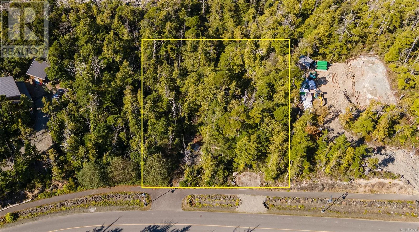 2045 Cynamocka Rd, Ucluelet, British Columbia V0R 3A0