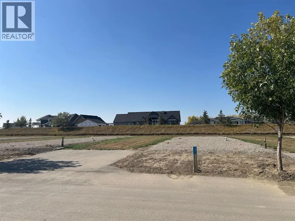 2049 Sunflower Crescent, Coaldale, Alberta T1M 0G4