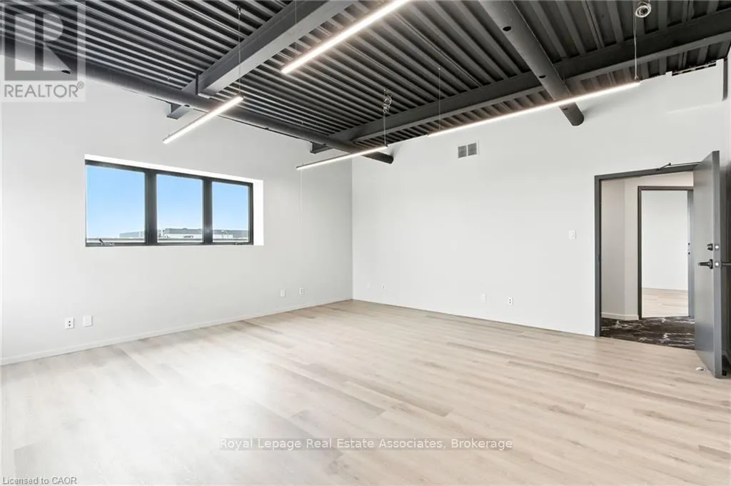 Offices for rent: 205 - 1232 Northside Road, Burlington, Ontario L7M 1H6