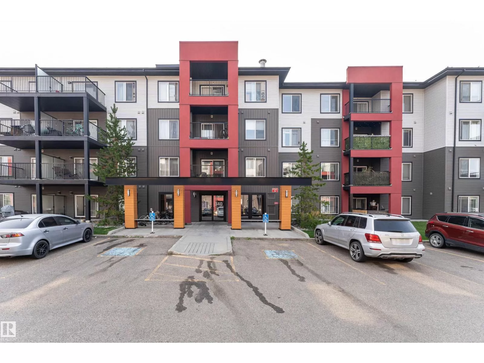 Apartment for rent: #205 340 Windermere Rd Nw, Edmonton, Alberta T6W 2P2