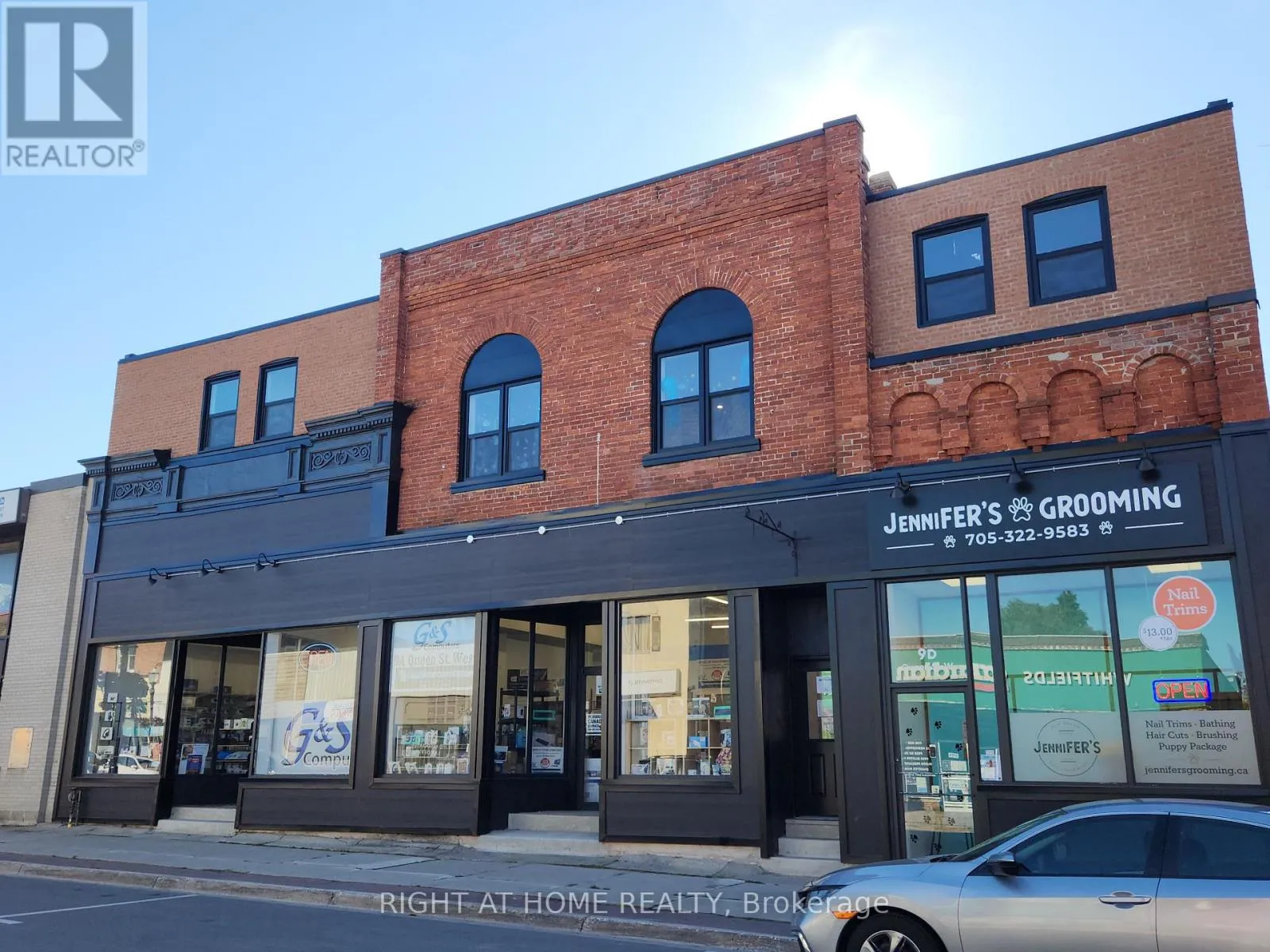 Other for rent: 205 - 9 Queen Street W, Springwater, Ontario L0L 1P0