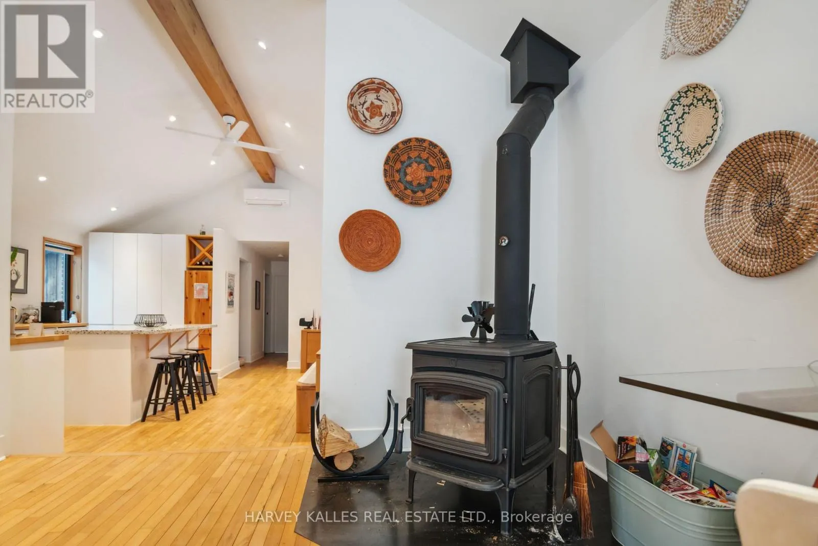 House for rent: 205 Beech Street, Collingwood, Ontario L9Y 2T5