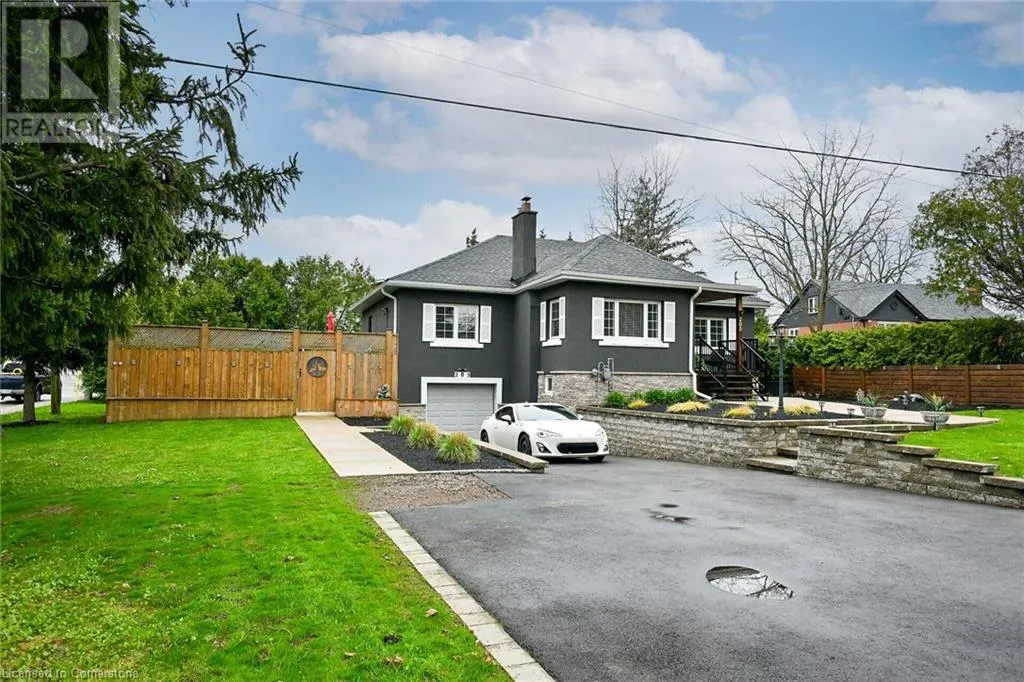 House for rent: 205 Sanatorium Road, Hamilton, Ontario L9C 1Z4