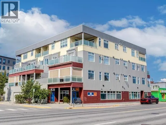 Apartment for rent: 205-204 Hawkins Street, Whitehorse, Yukon Y1A 1X4