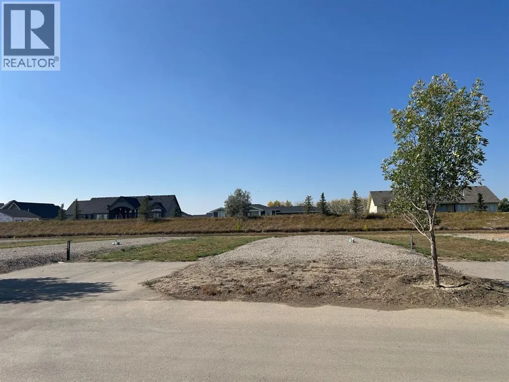 2053 Sunflower Crescent, Coaldale, Alberta T1M 0G4