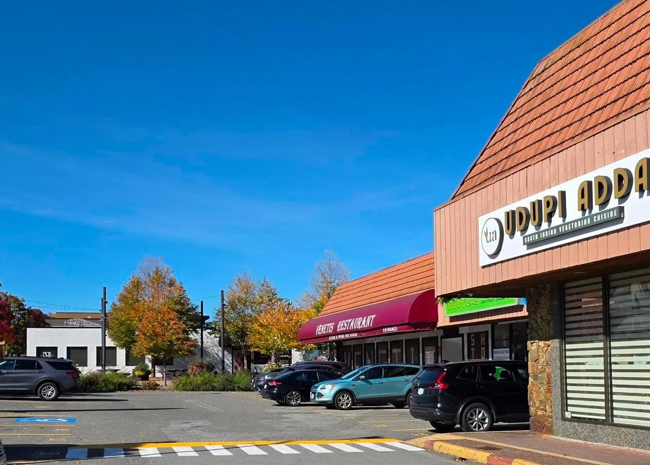 20535b Douglas Crescent, Langley, British Columbia V3A 4B6