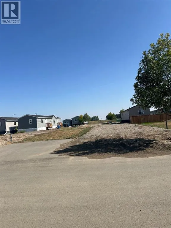 2054 Sunflower Crescent, Coaldale, Alberta T1M 0G4