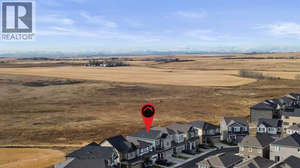 House for rent: 2054 Windbury Crescent Sw, Airdrie, Alberta T4B 5L1