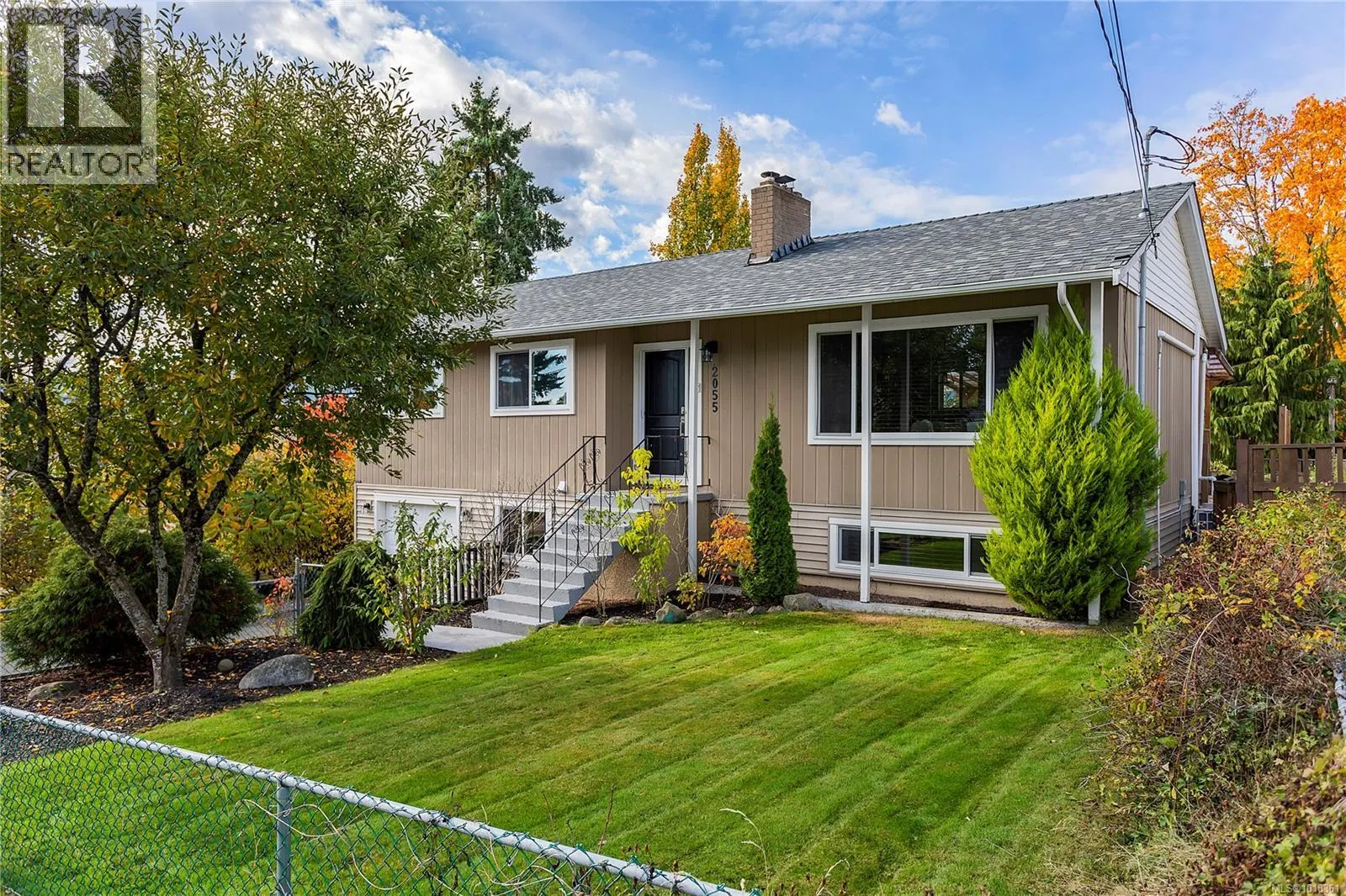 House for rent: 2055 Forest Dr, Nanaimo, British Columbia V9S 2R8