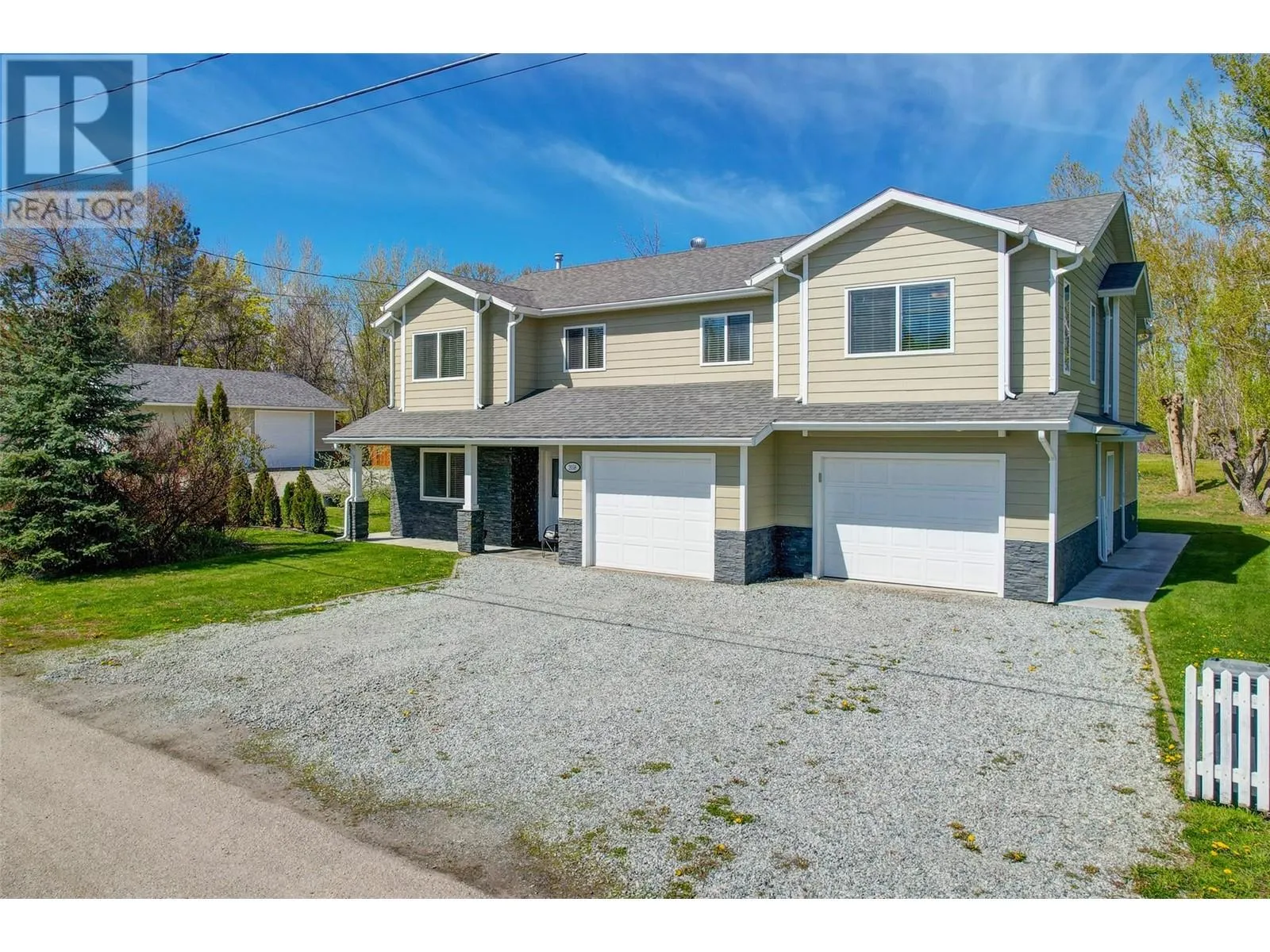 House for rent: 2058 Parsons Road, Kelowna, British Columbia V1W 2X1