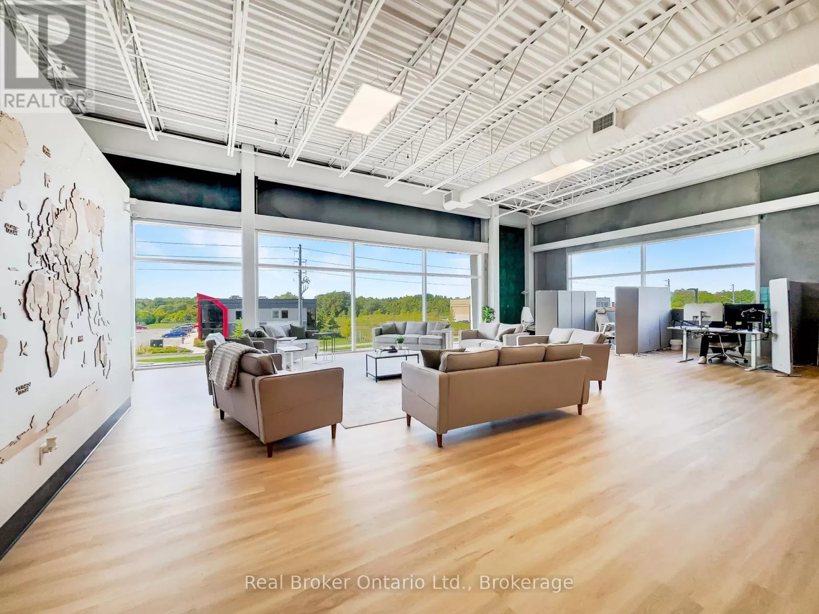 Offices for rent: 205a - 195 Hanlon Creek Boulevard, Guelph, Ontario N1C 0A1