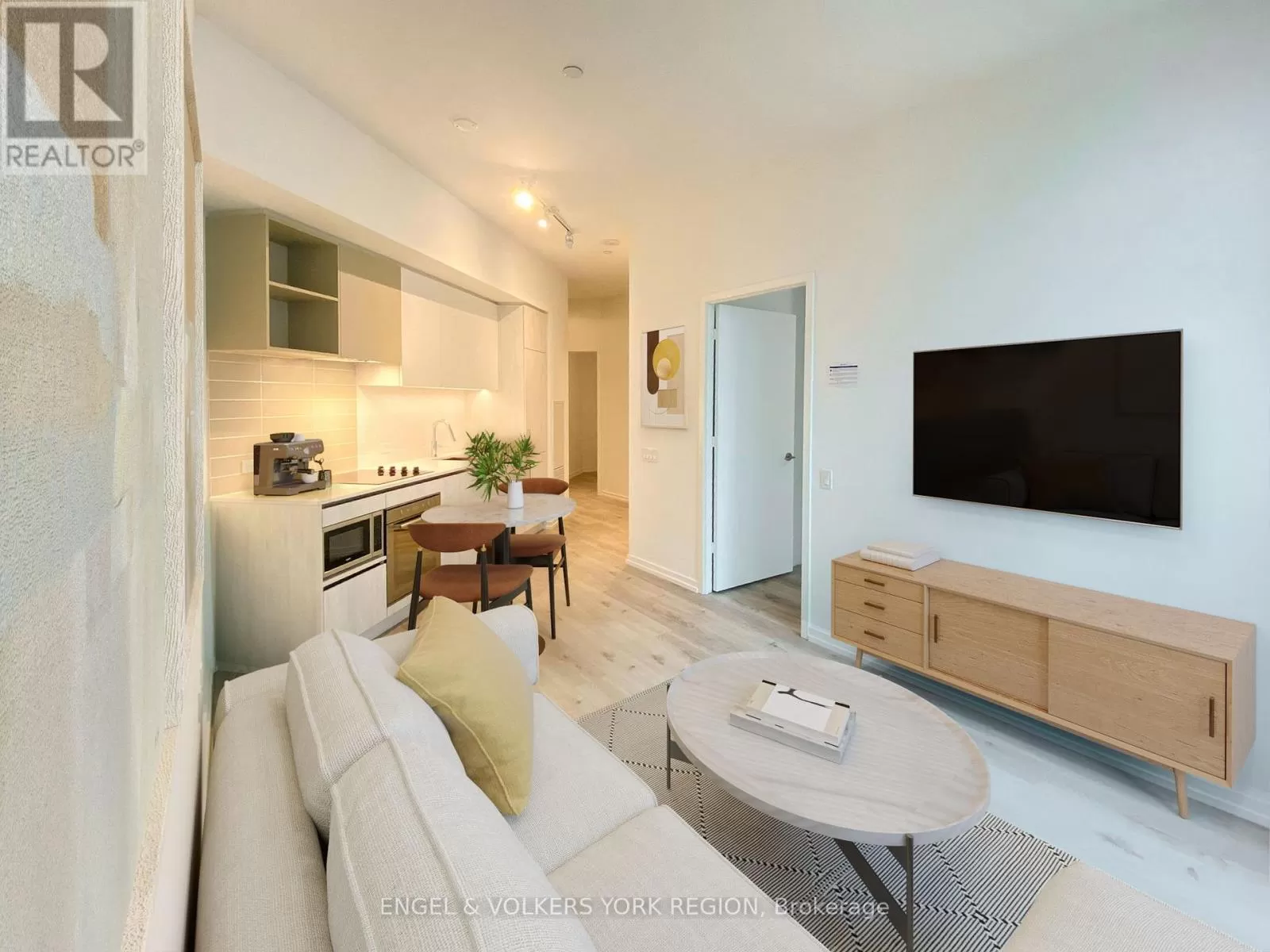 206 - 1000 Portage Parkway S, Vaughan, Ontario L4K 0L1