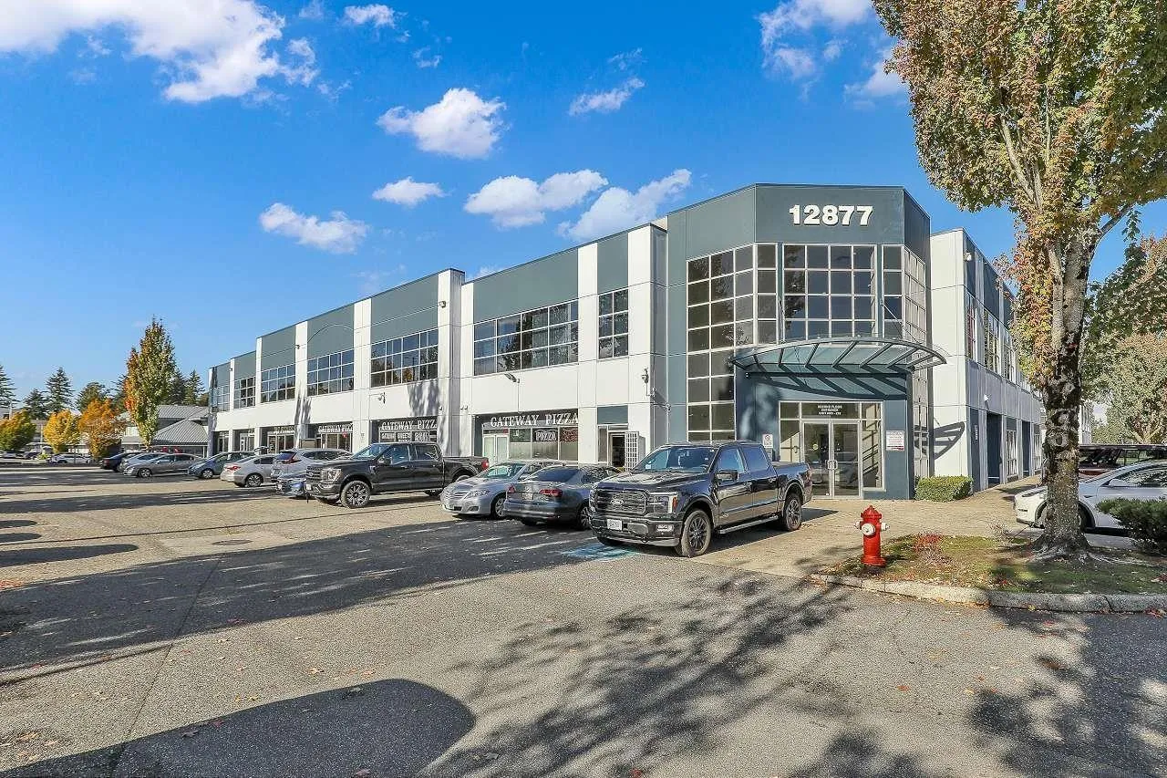 206 12877 76 Avenue, Surrey, British Columbia V3W 1E6