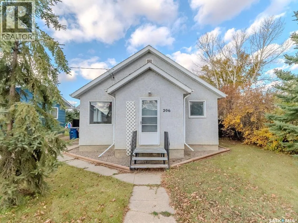 House for rent: 206 1st Street S, Domremy, Saskatchewan S0K 1G0