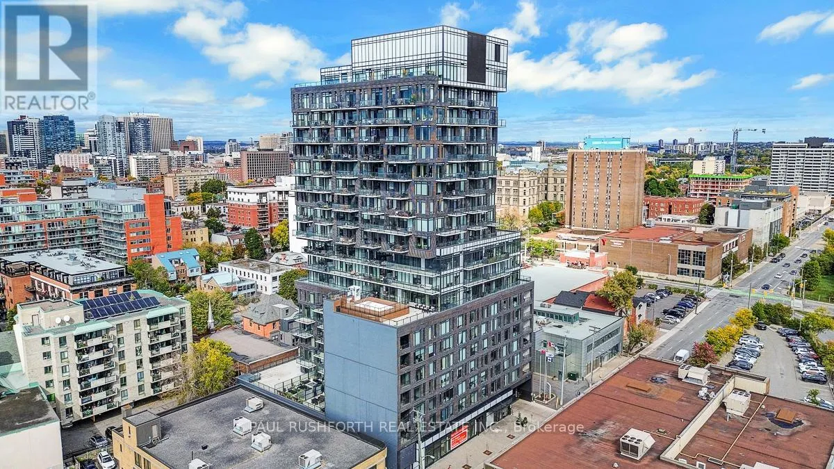 Apartment for rent: 206 - 203 Catherine Street, Ottawa, Ontario K2P 1J5