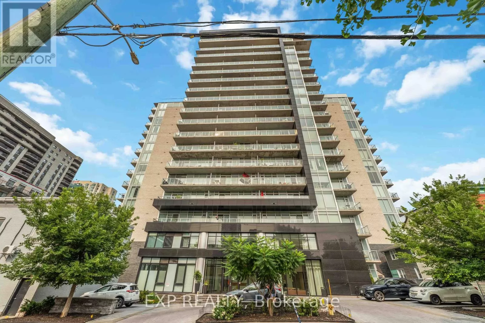 Apartment for rent: 206 - 255 Bay Street, Ottawa, Ontario K1R 0C5