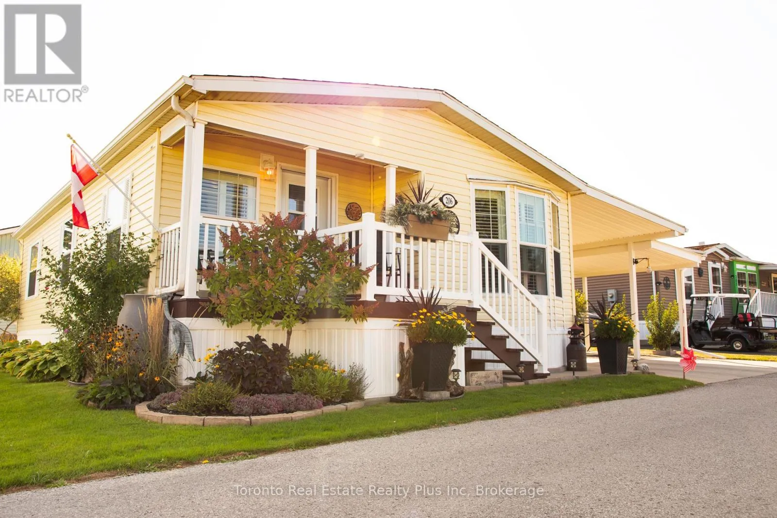 Other for rent: 206 - 3033 Townline Road, Fort Erie, Ontario L0S 1S0