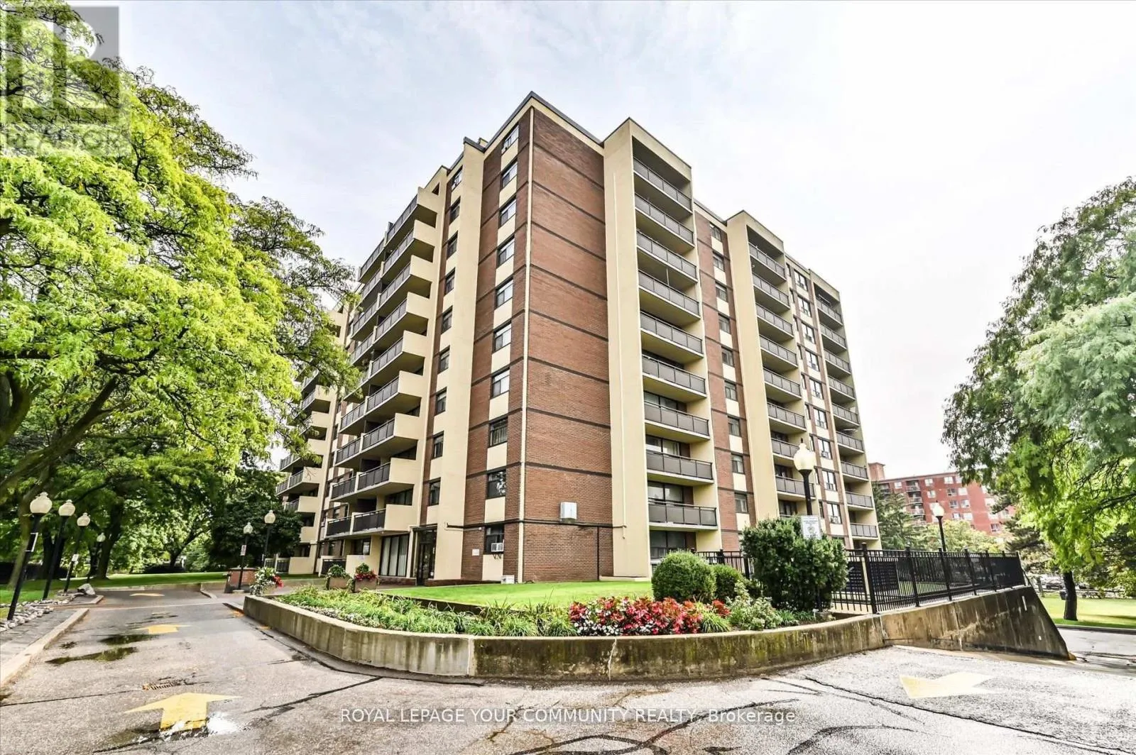 Apartment for rent: 206 - 5 Frith Road, Toronto, Ontario M3N 2L5