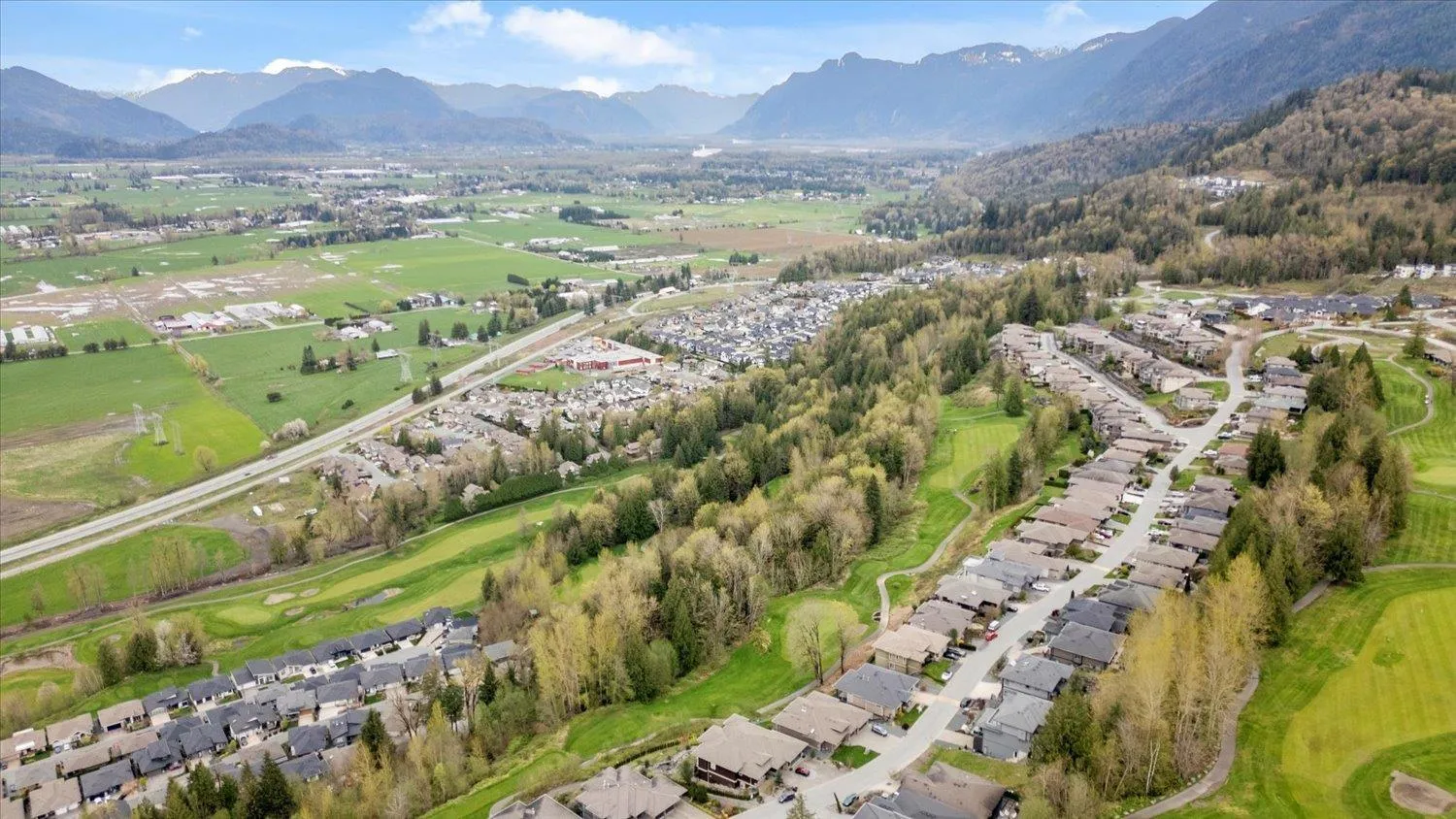 206 51075 Falls Court|eastern Hillsides, Chilliwack, British Columbia V4Z 1K7