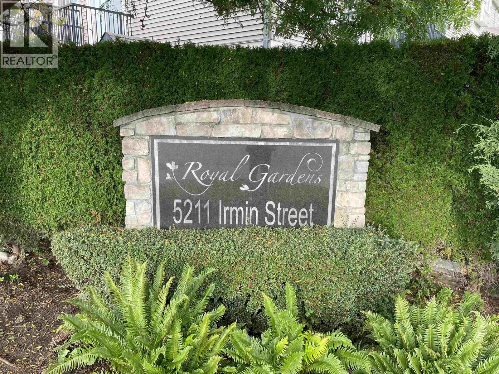 Row / Townhouse for rent: 206 5211 Irmin Street, Burnaby, British Columbia V5J 0C9