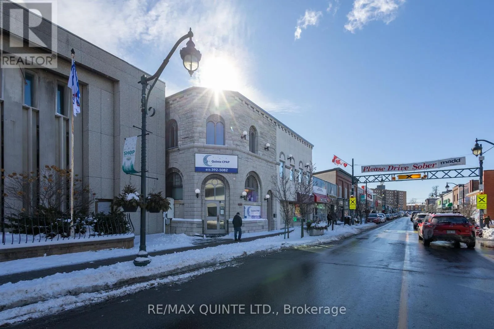 Offices for rent: 206 - 69-71 Dundas Street W, Quinte West, Ontario K8V 3P4